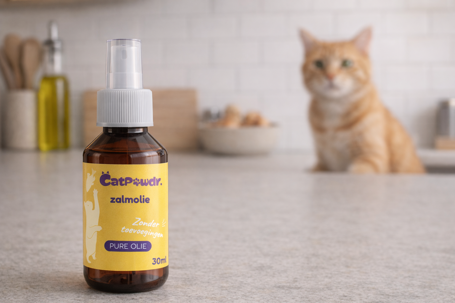 Zalmolie voor katten: wat het doet, wanneer het helpt en wat je moet weten